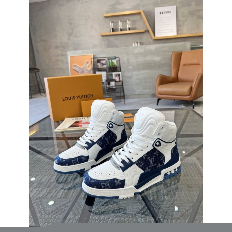 l**is V*t*n sneakers